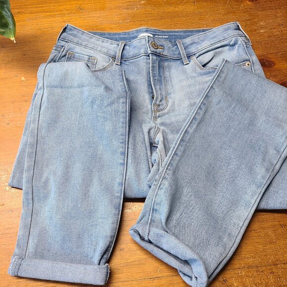 Old Navy Pop icon Skinny  JEANS Womens SIZE 8L - Picture 1 of 6